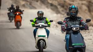 Electric Vehicle Adoption in India: A Look at the Growth from 2024 to 2025