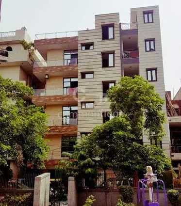 flats in Rajouri Garden Delhi